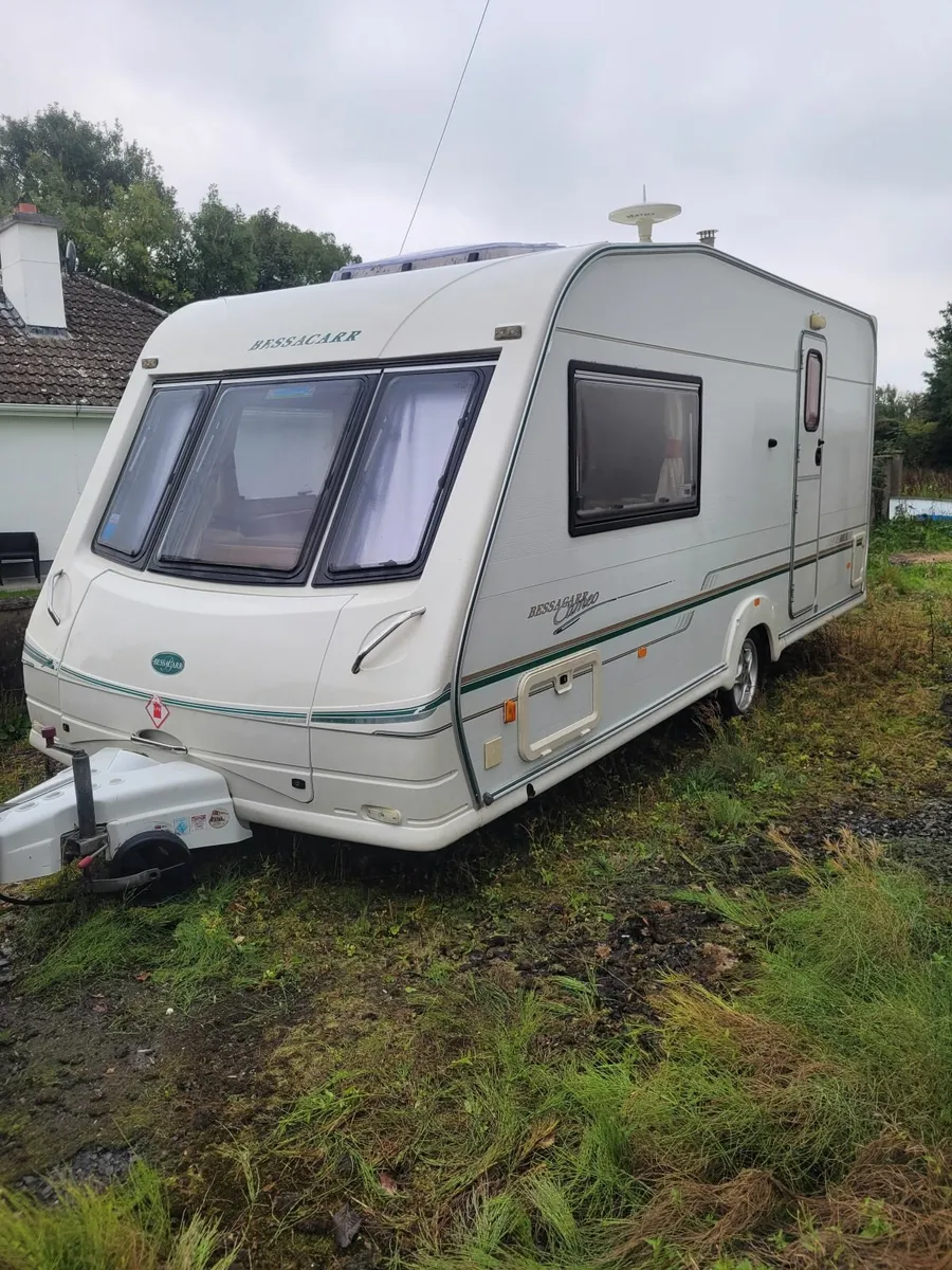 Caravan - Image 1