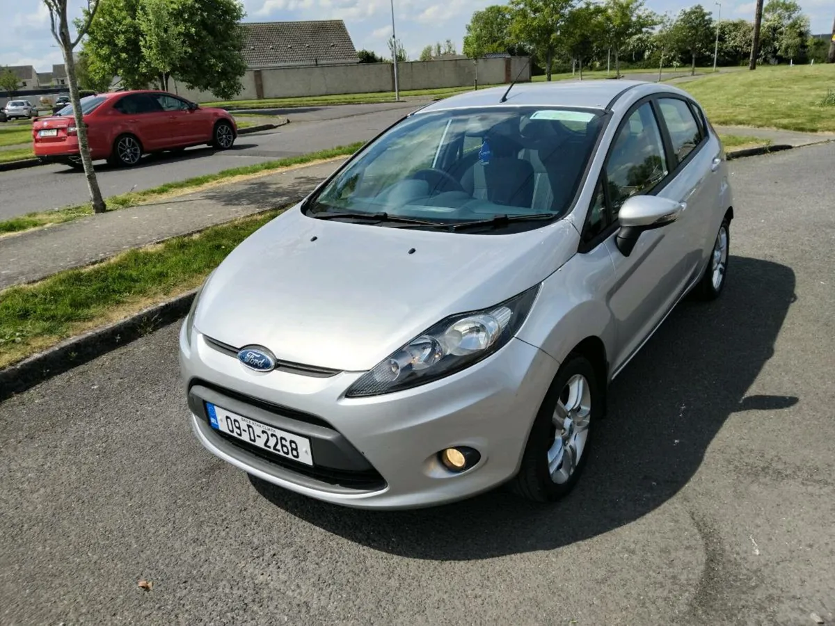FORD FIESTA 1.2 ABSOLUTELY STUNNING - Image 3