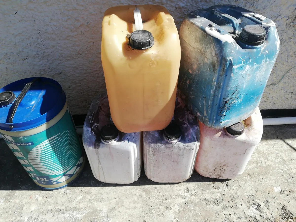20 litre containers