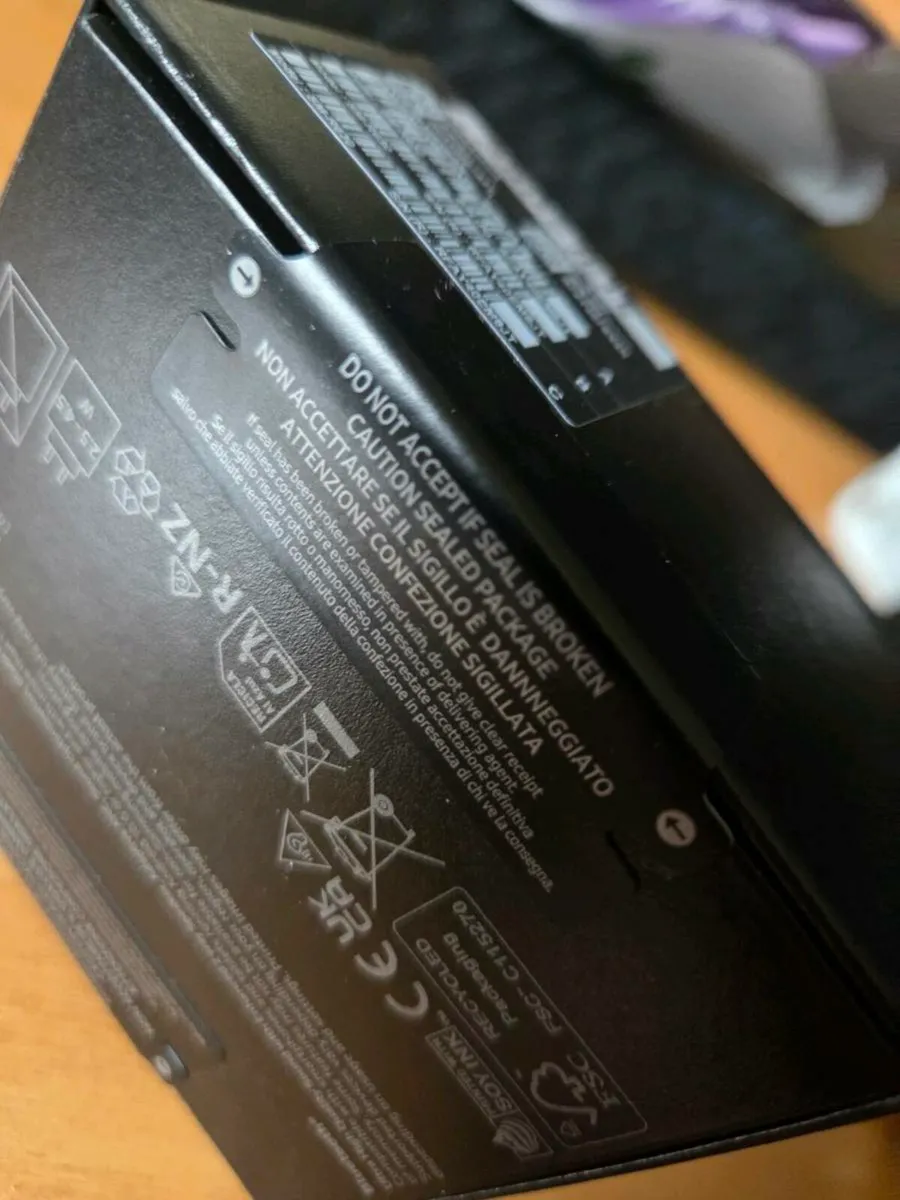 New Samsung Buds 3 Pro (worth 259) - Image 4