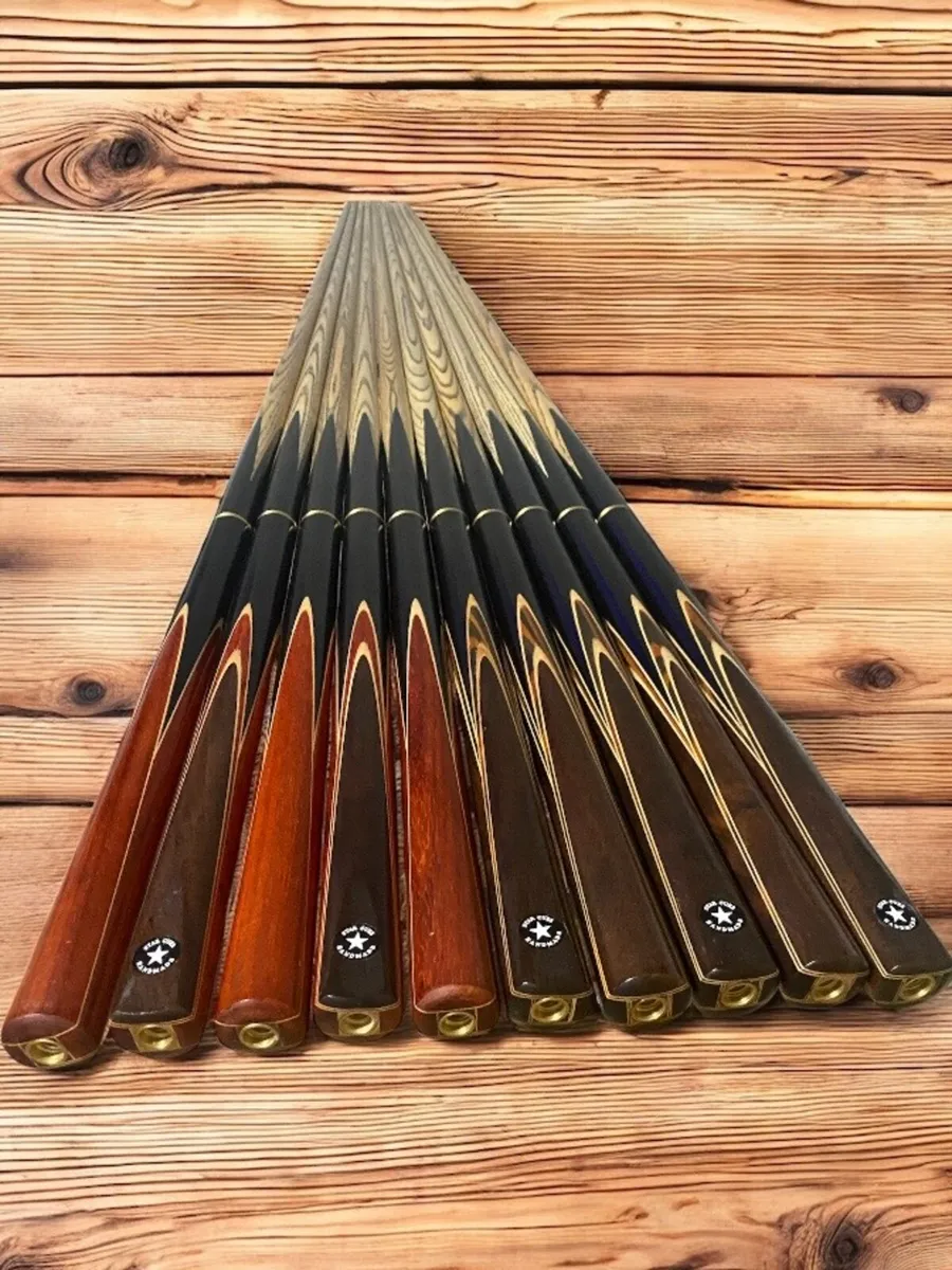 CUE & CASE SET €179 - Image 1