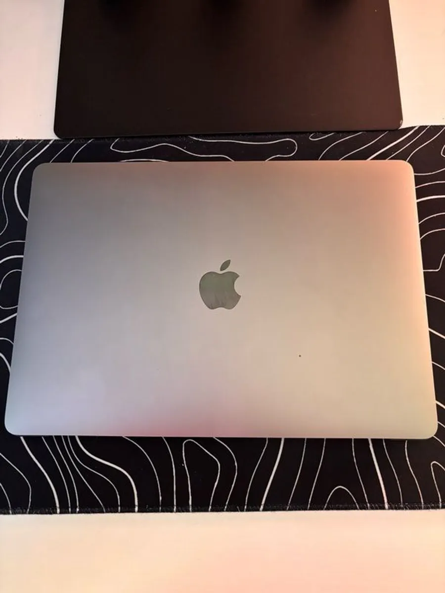 MacBook Pro 13-inch, 2020, Two Thunderbolt 3 ports - Image 1
