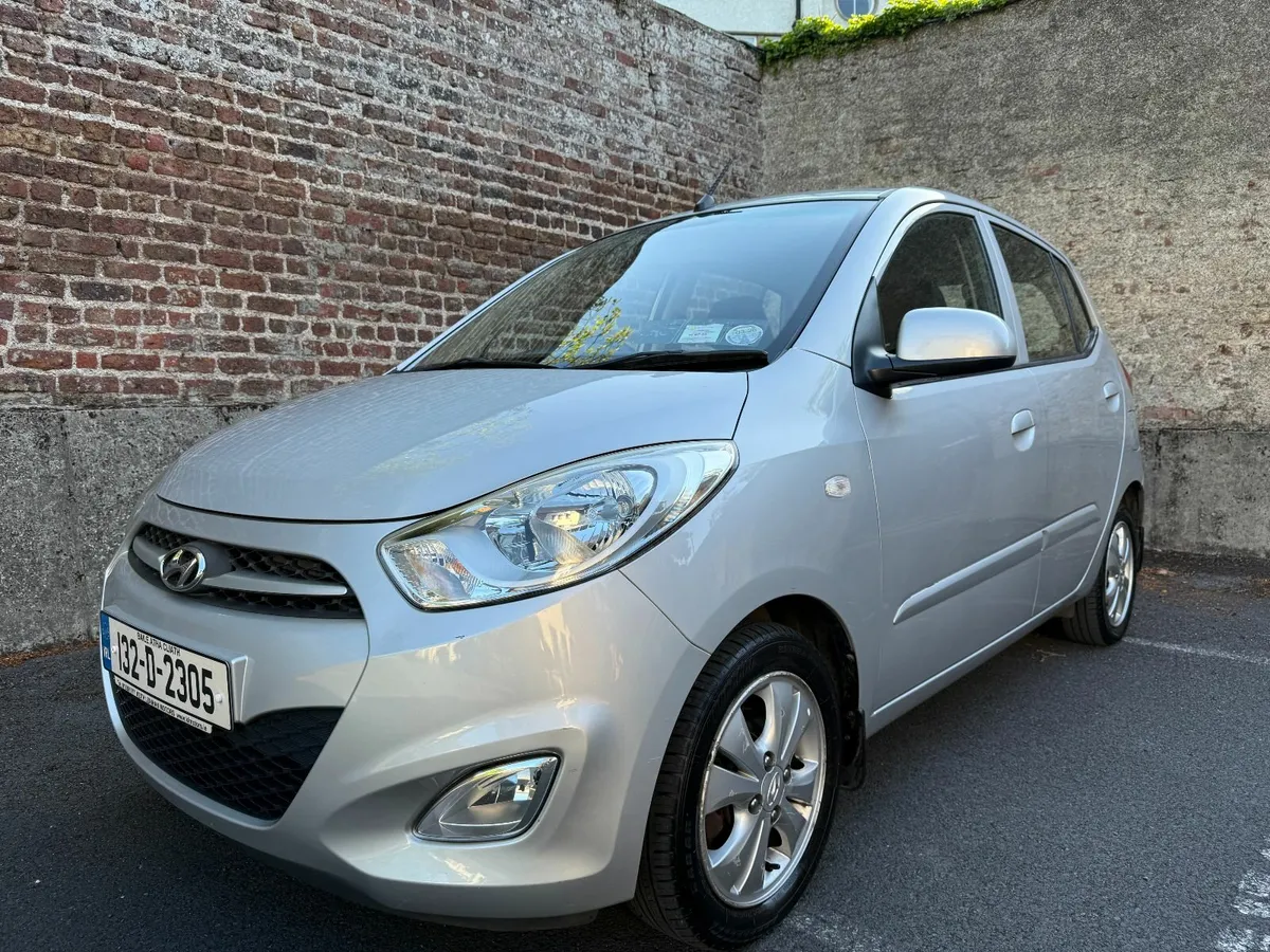 Stunning 2013 Hyundai i10 Deluxe Plus 4Dr 1.1 ltr - Image 4