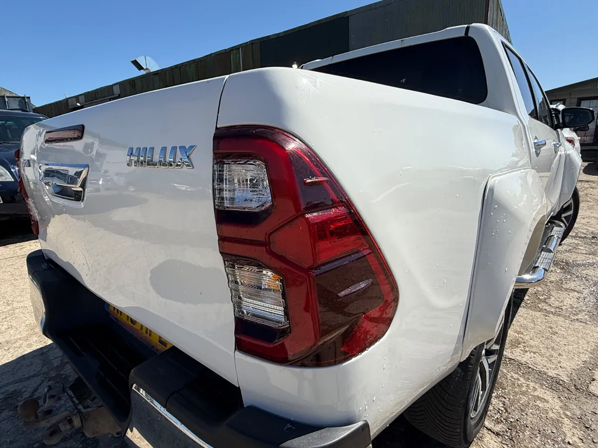 2019 TOYOTA HILUX GR INVINCIBLE - Image 3