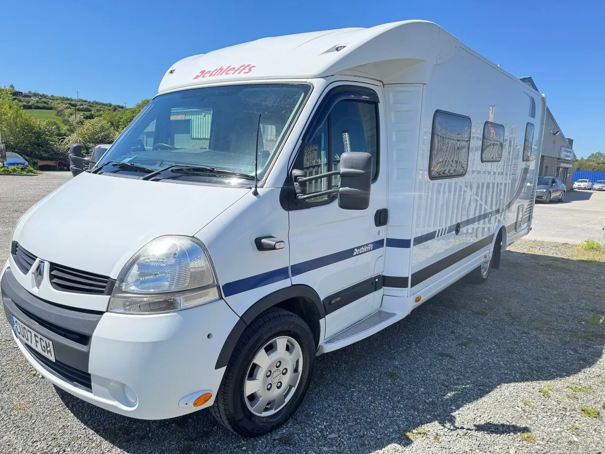 Renault Master 2.5 automatic low miles - Image 3