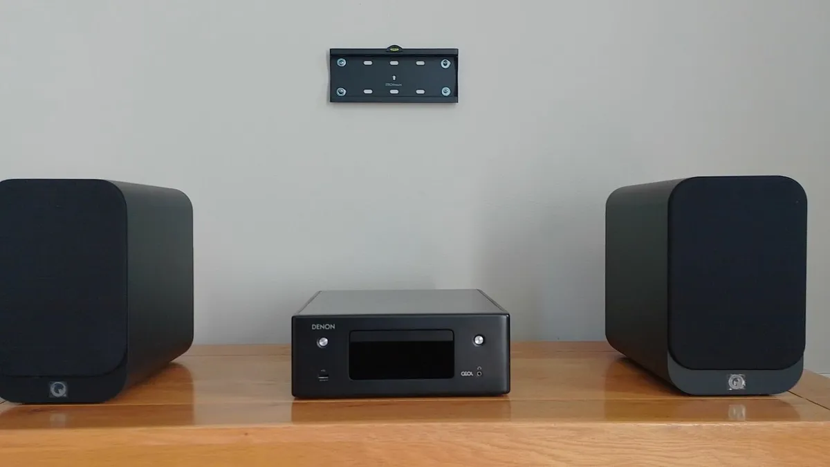 COMPLETE AUDIO SYSTEM IN NEW CONDITION - Image 1