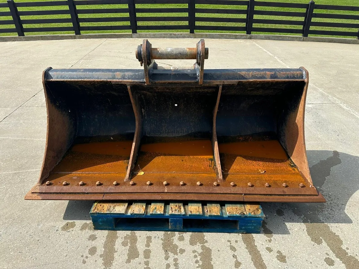 Geith 20 ton grading bucket - Image 1