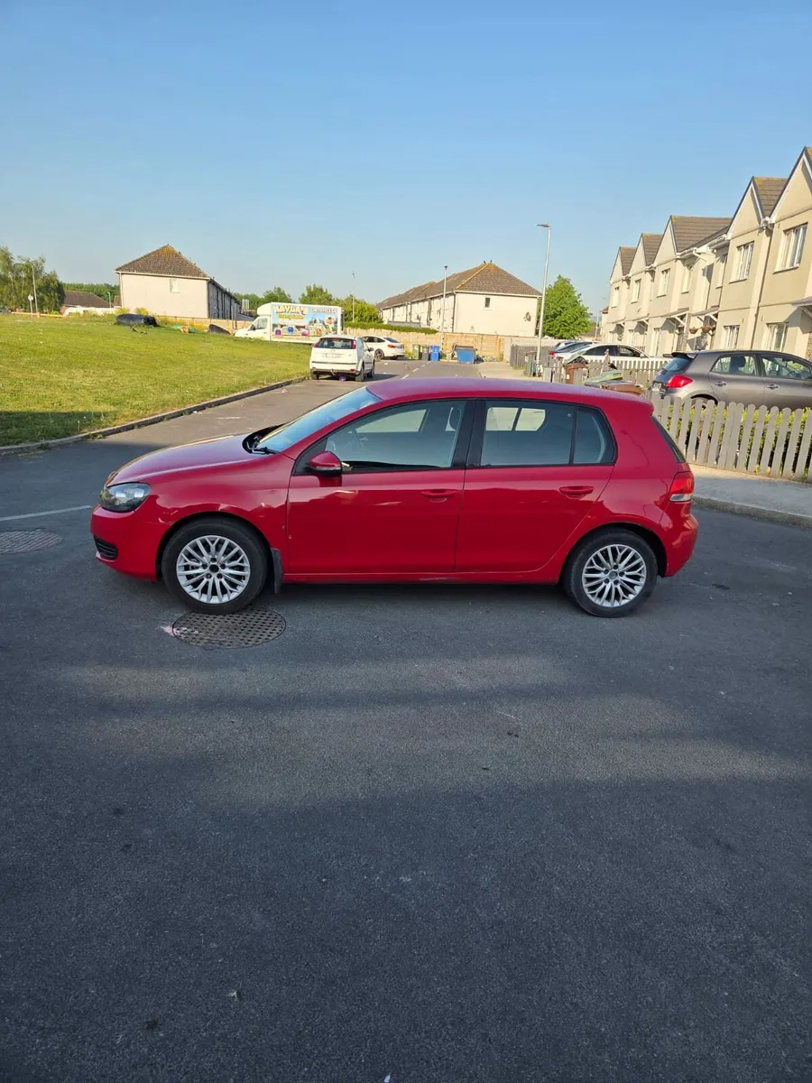10 VW GOLF 1.6 Diesel - Image 3