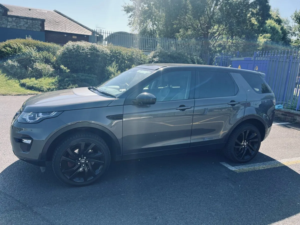 Vehicle - Image 3