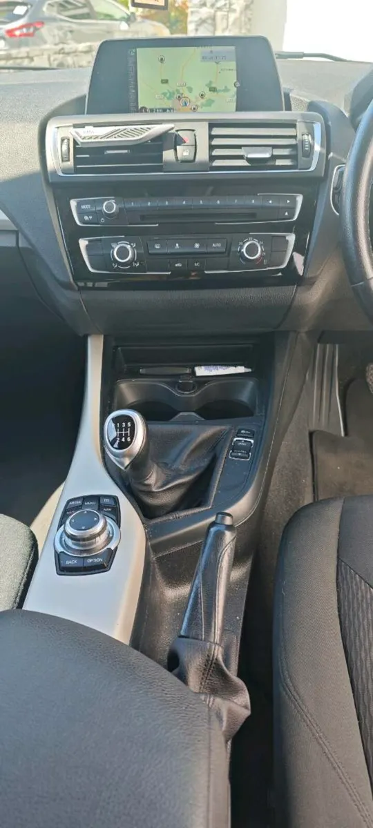 2015 BMW 1-series 116d - Image 2