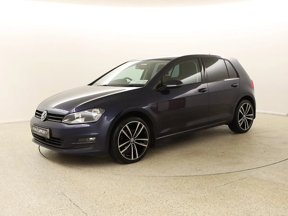 2016 Volkswagen Golf 1.6 TDI Match 110 BHP - Image 3