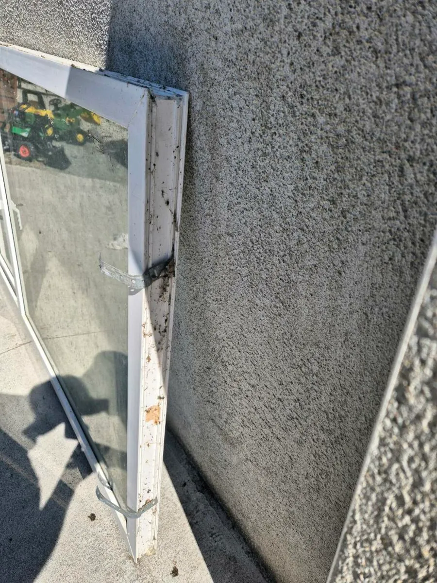 Double glazed window & Sill - Image 3