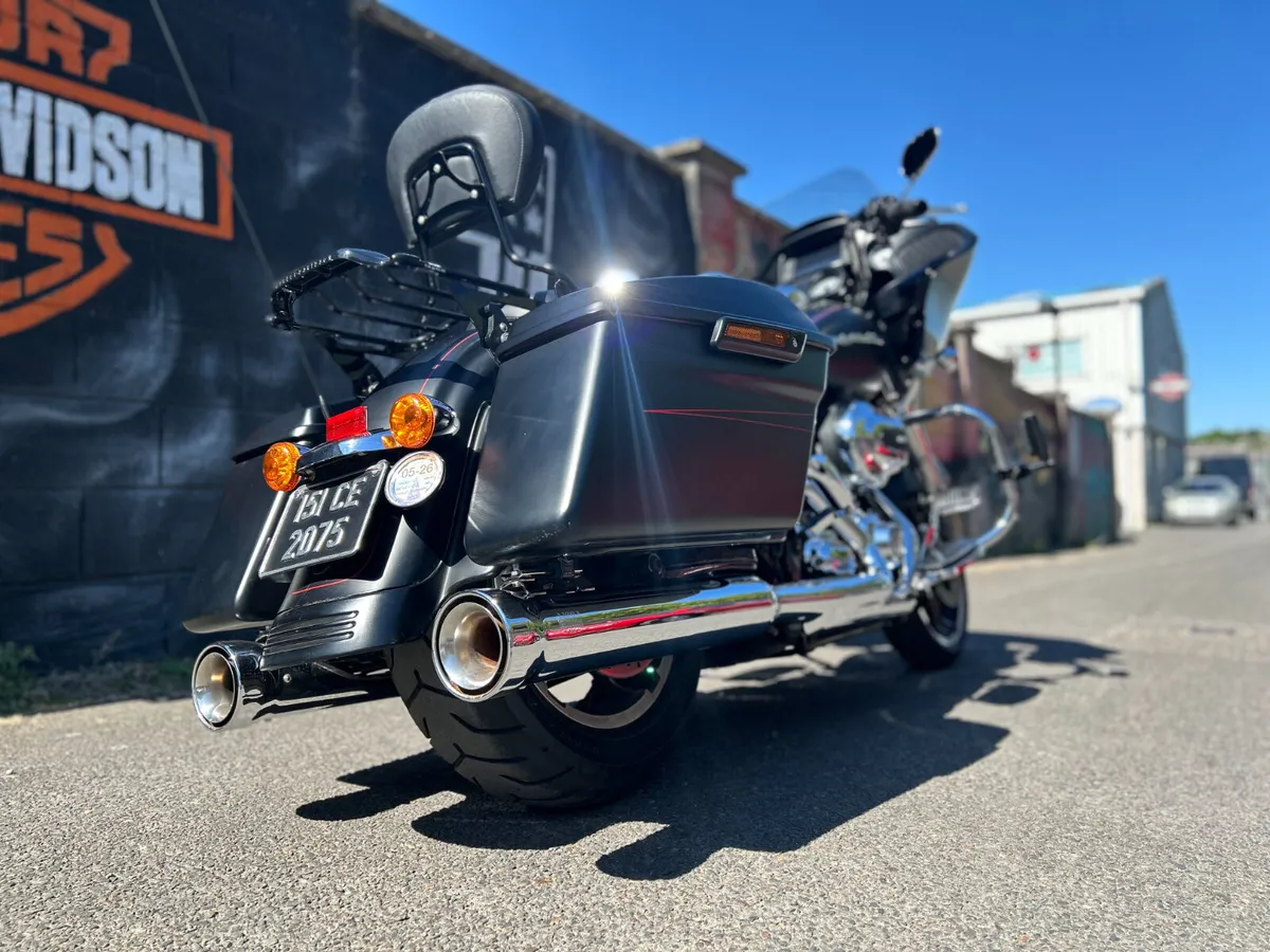 2015 HARLEY-DAVIDSON Road Glide Special - Image 3