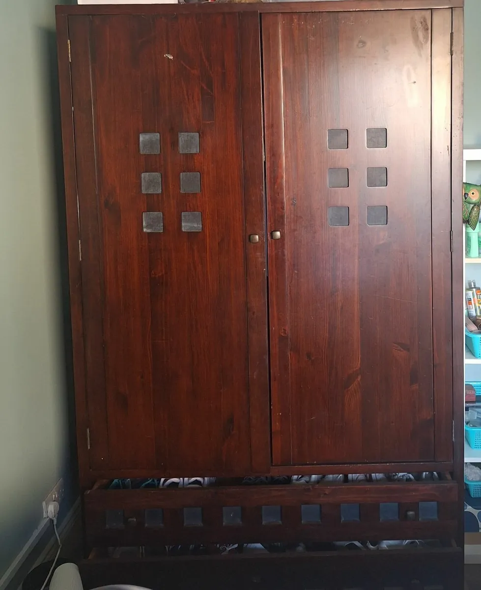 Wardrobe - Image 1