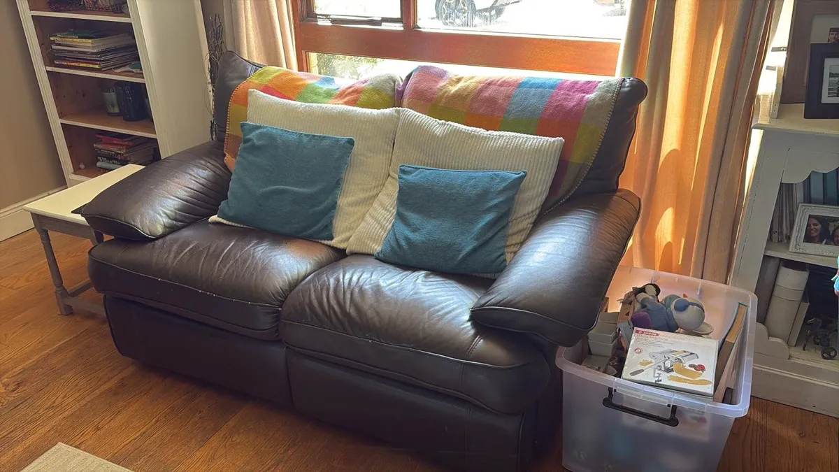 Sofas & other furniture - Image 3