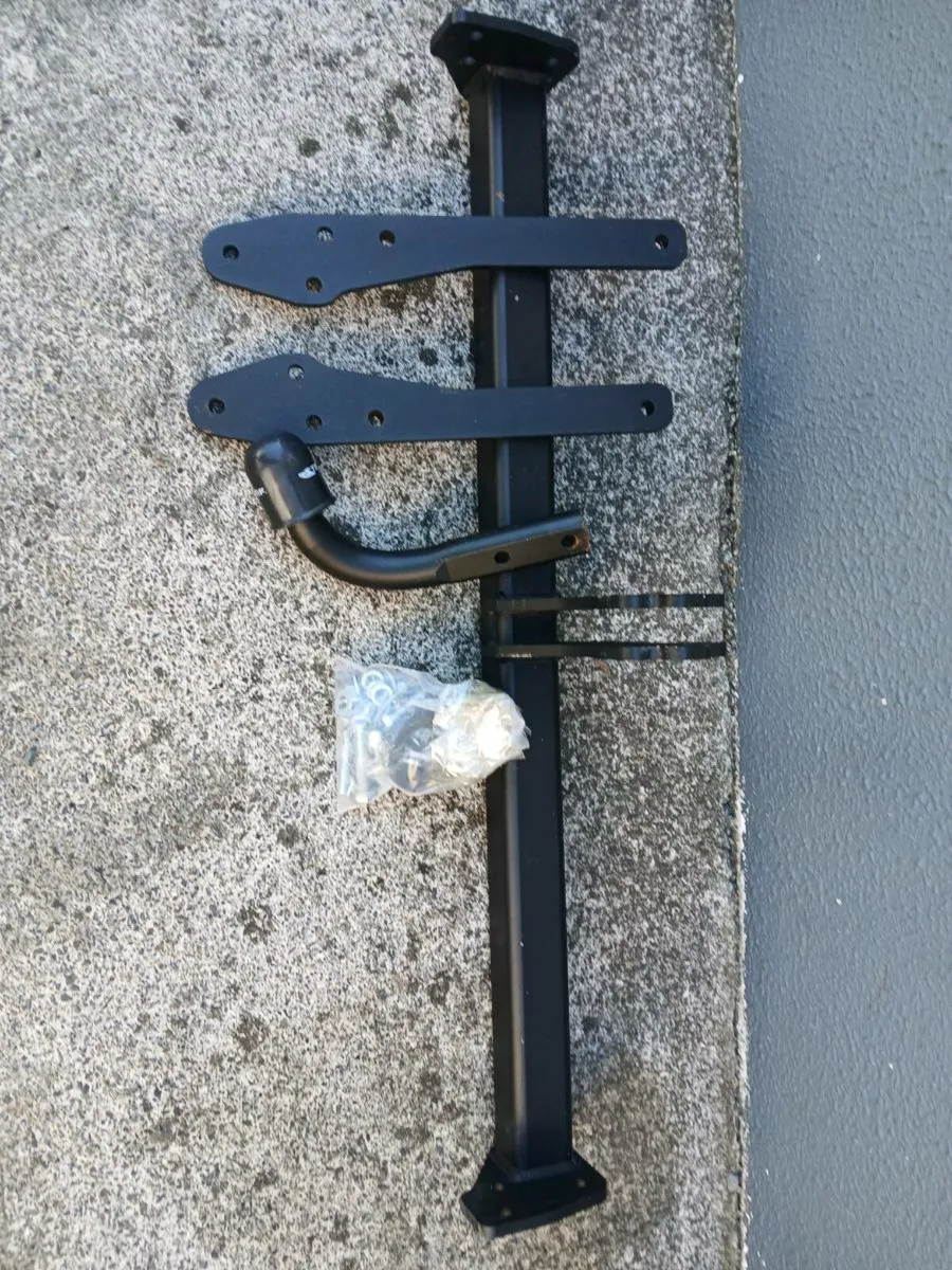 2012 tow hitch for passatt cc - Image 4