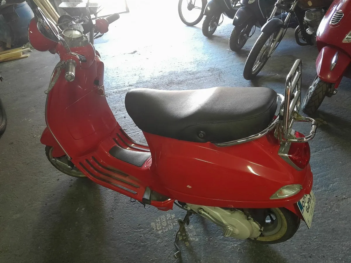 Piaggio Vespa's - Image 3