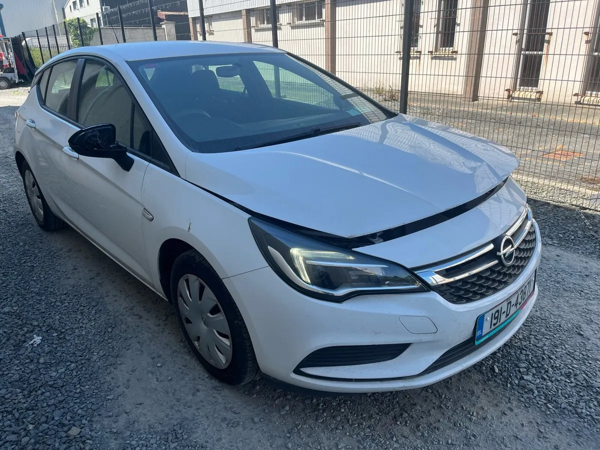 191 Opel Astra 1.0 petrol - Image 1