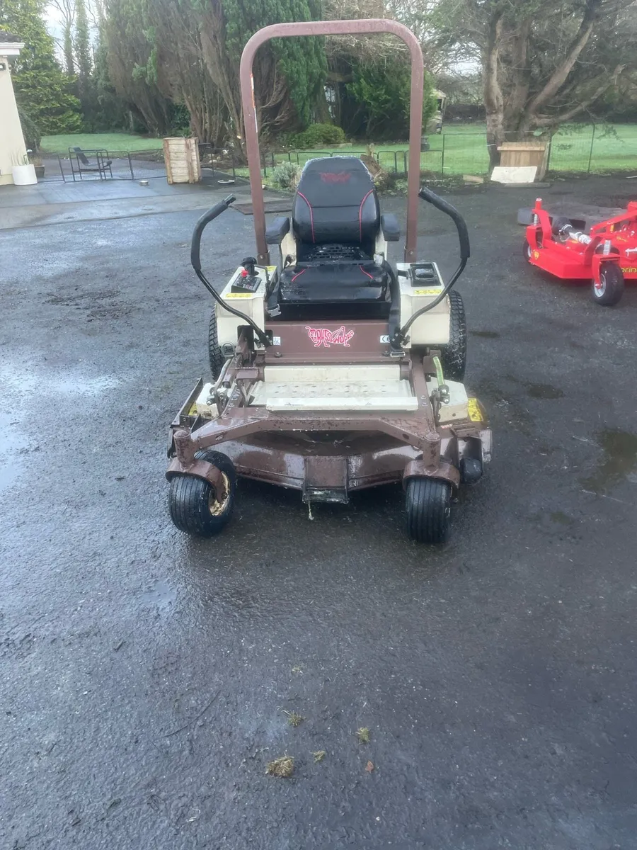 Grasshopper mowers - Image 1