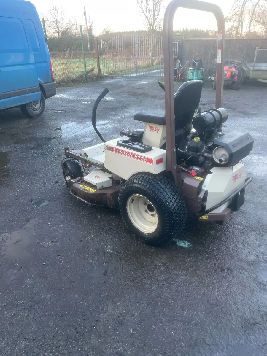 Grasshopper mowers - Image 4