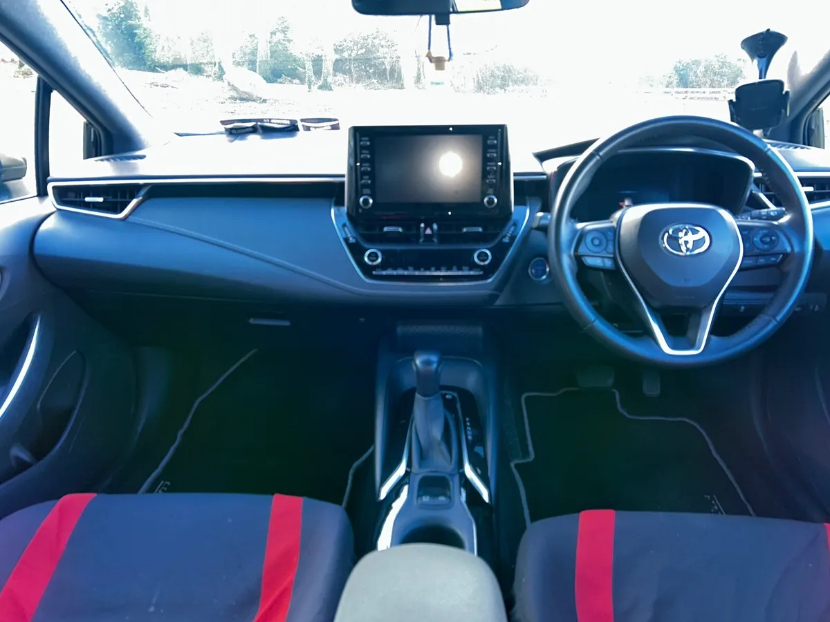 Toyota Corolla 2021 - Image 4
