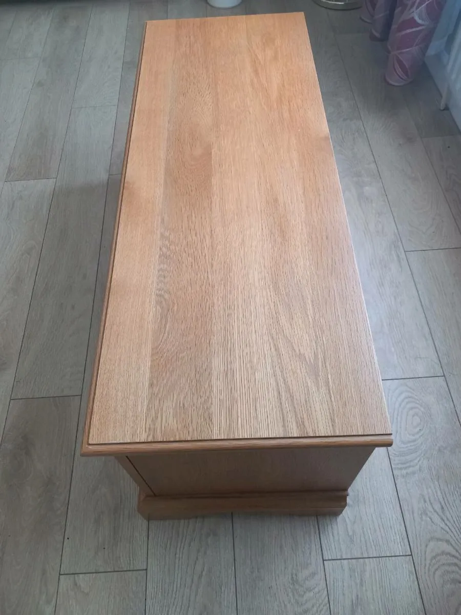 T.V. table - Image 2