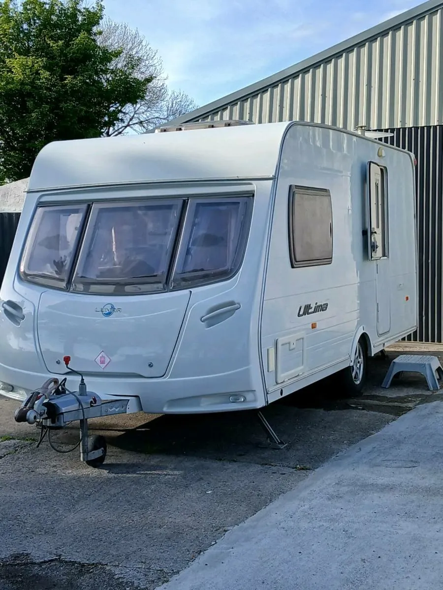 Caravan for sale in  excellent condition - Image 1
