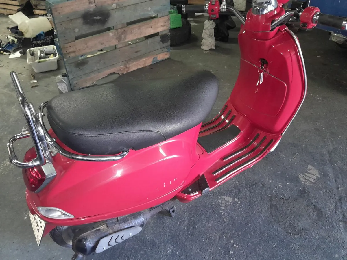 Piaggio Vespa's - Image 2