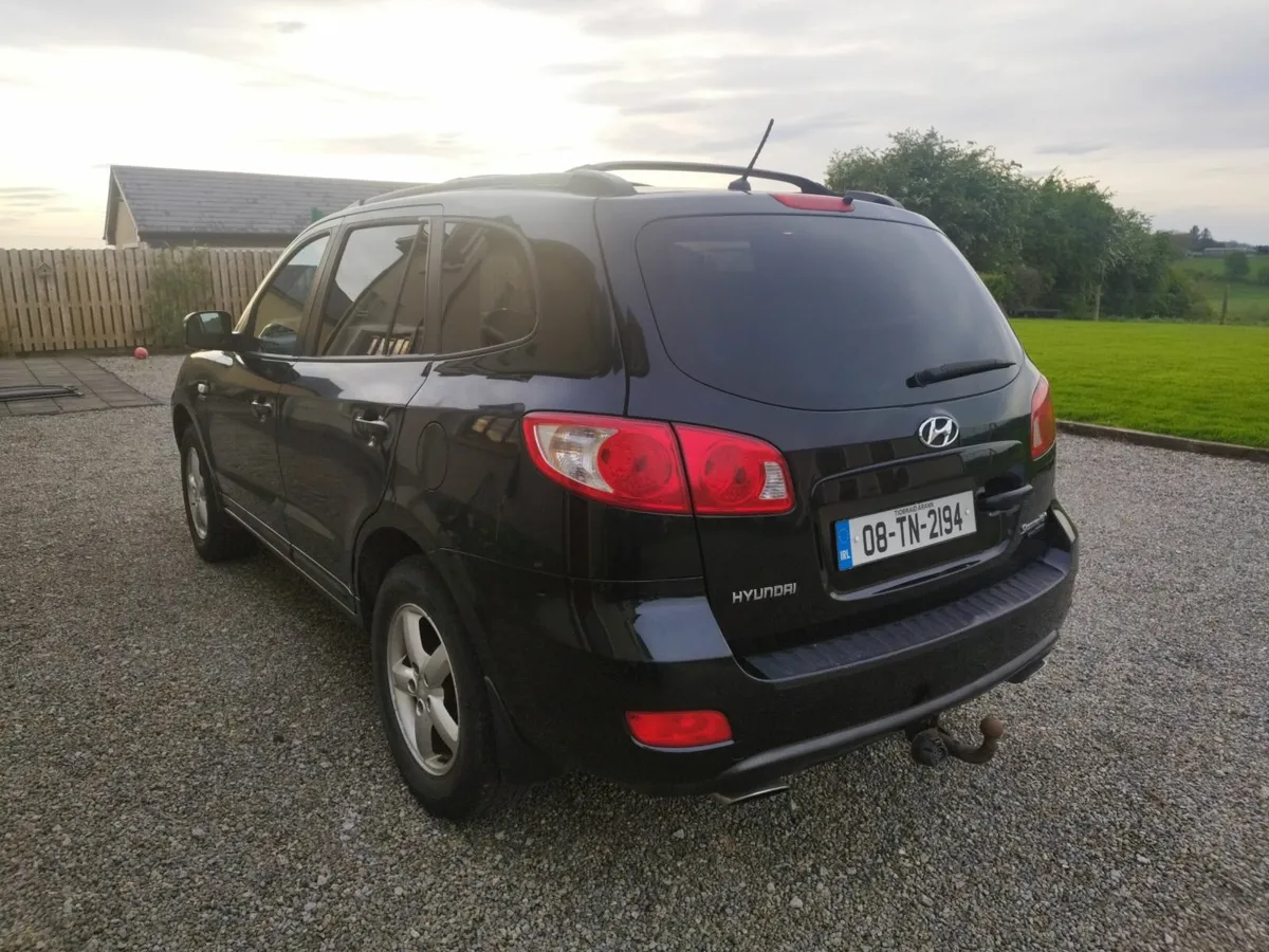 Hyundai Santa Fe 2008 - Image 4