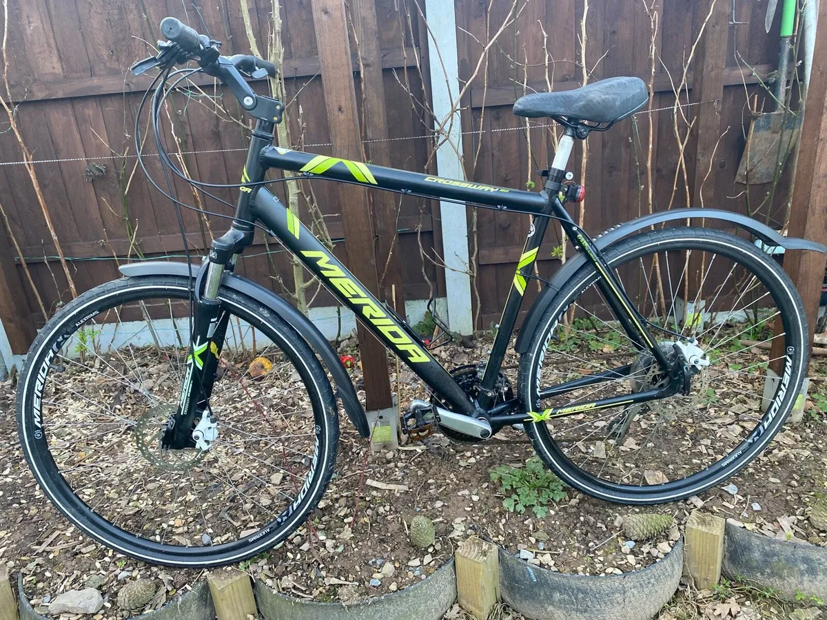Like new Merida crossway 20 hybrid 58 cm - Image 4