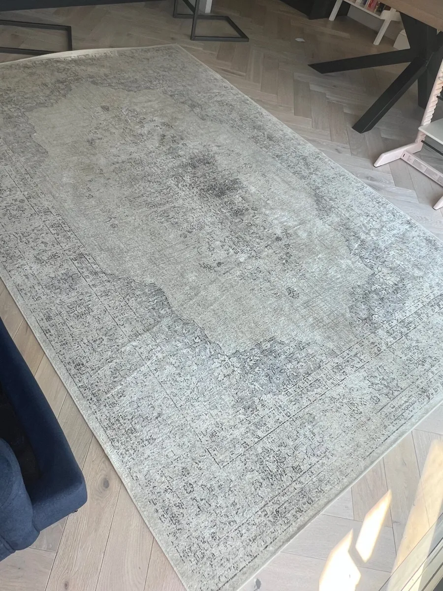 Zara Home Vintage Effect Rug - Image 1