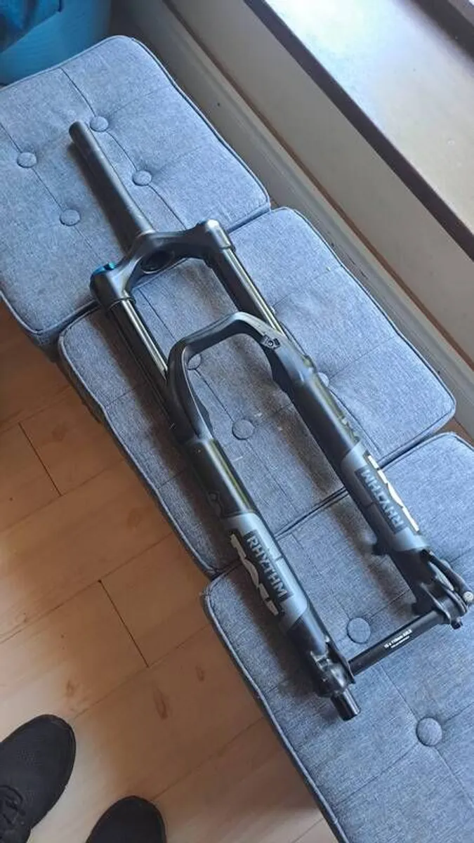 fox 36 rhythm grip damper 27.5 - Image 1