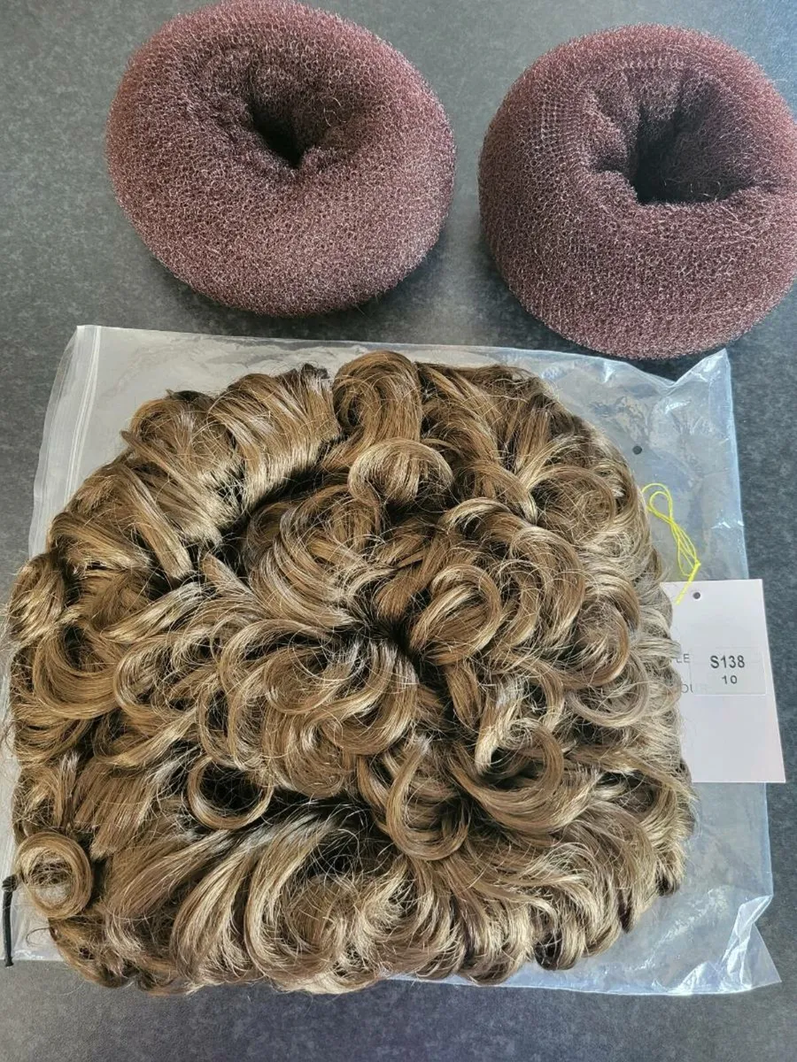 Irish dancing wig