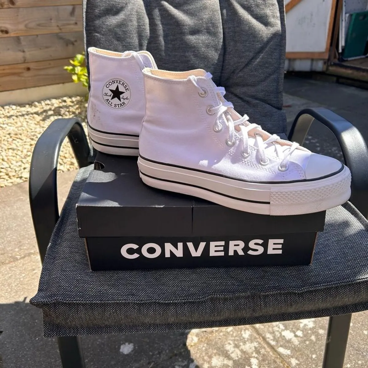 White Converse All Star Platform Size 6 - Image 1