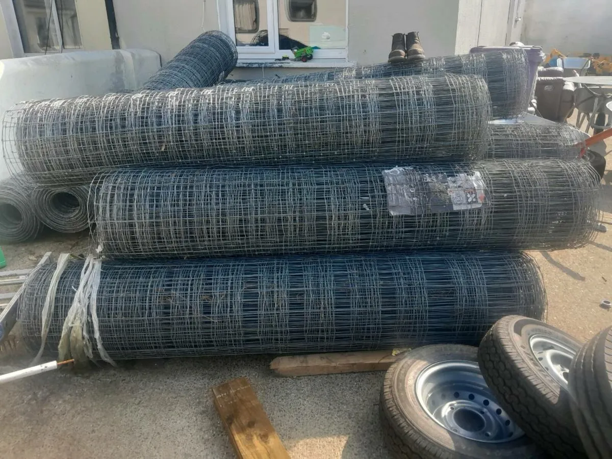 Fencing on sale - Image 3