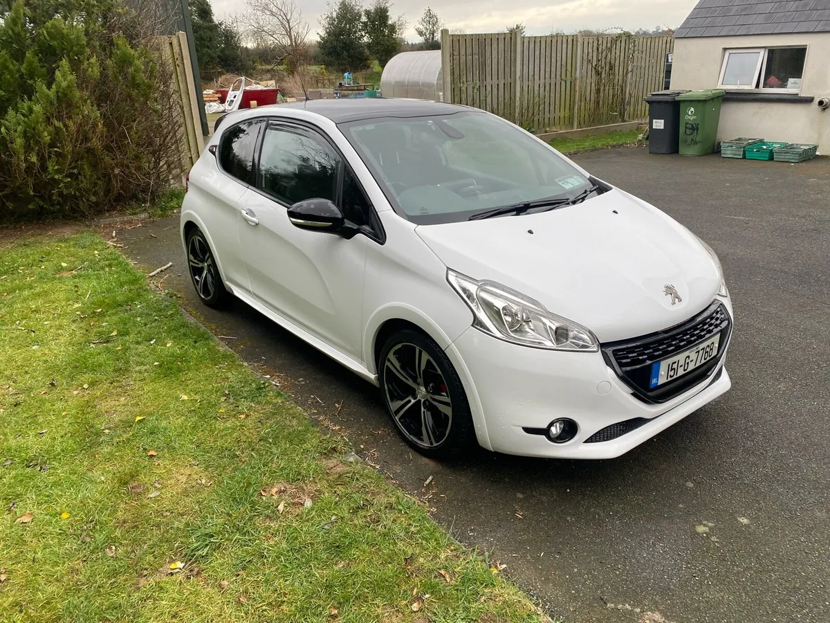Peugeot 208 gti low milage 200hp - Image 2