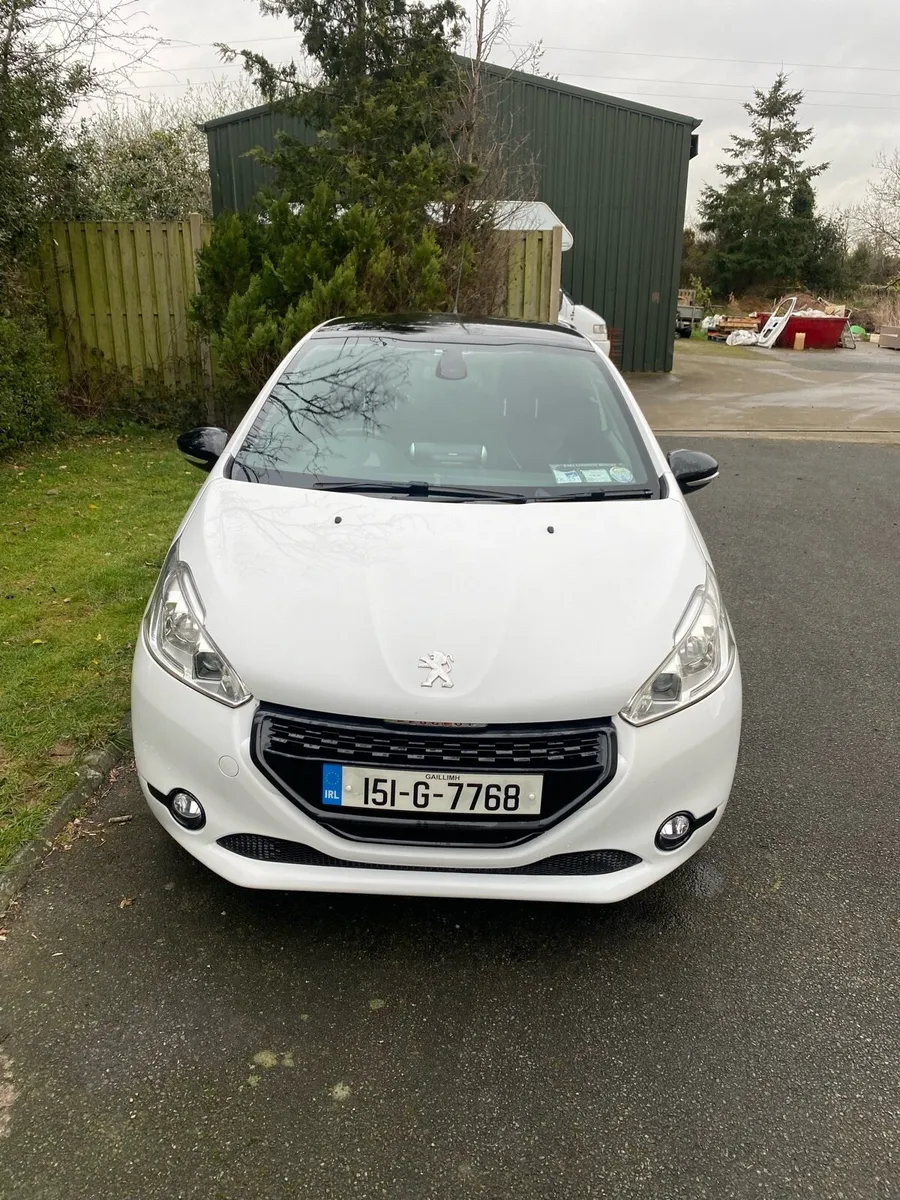 Peugeot 208 gti low milage 200hp - Image 4