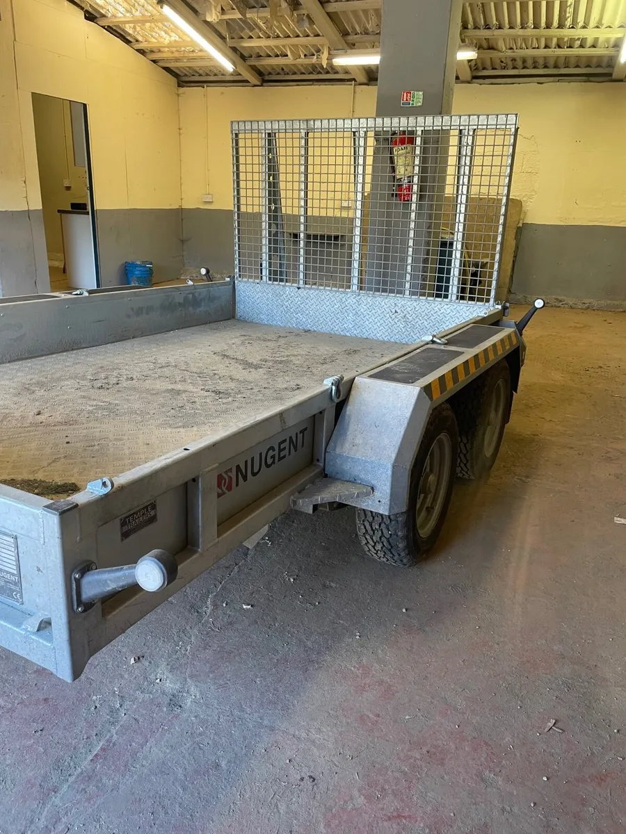 Trailer - Image 1
