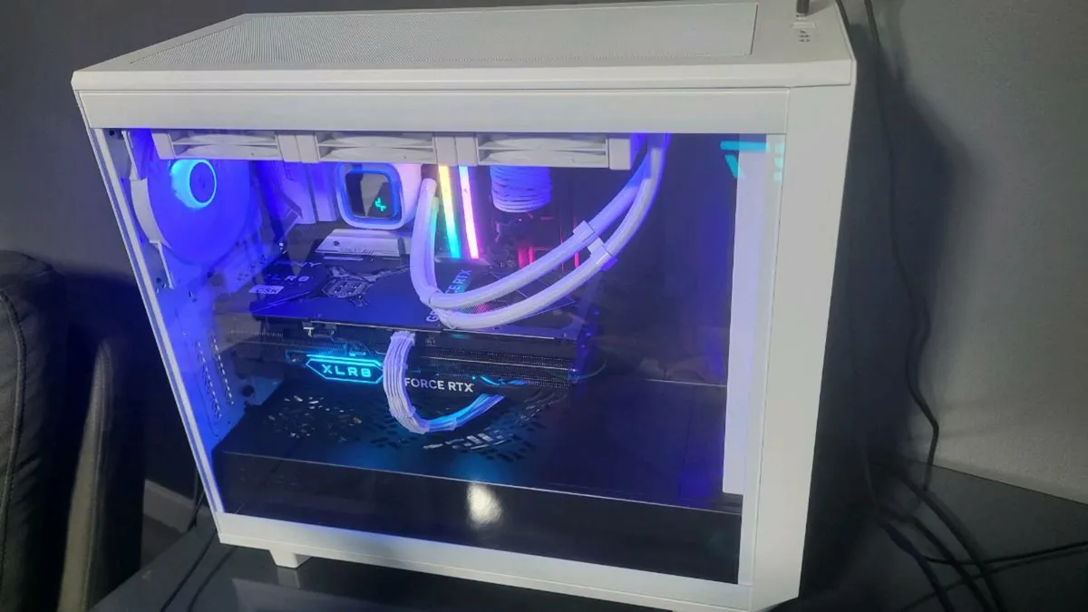 PNY XLR8 RTX 4090 - Image 3