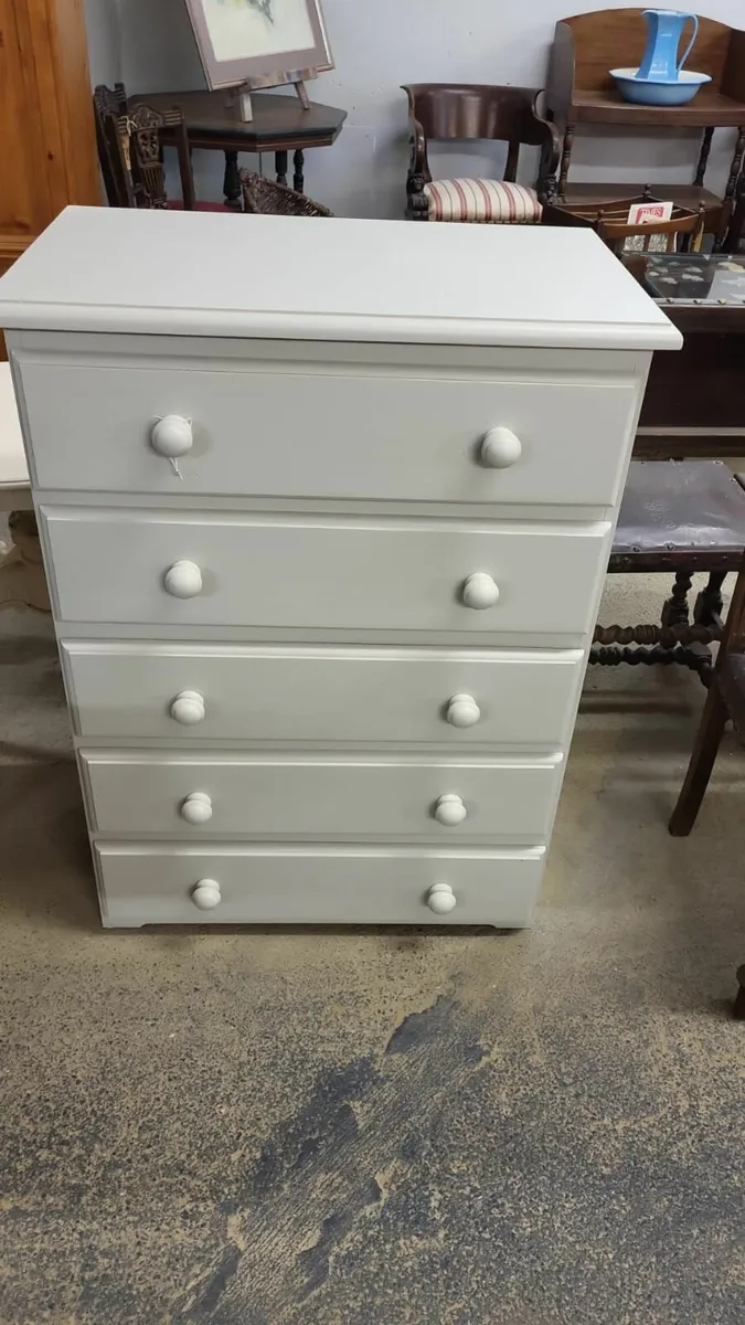 Vintage pine chest of drawers, grey - Image 2