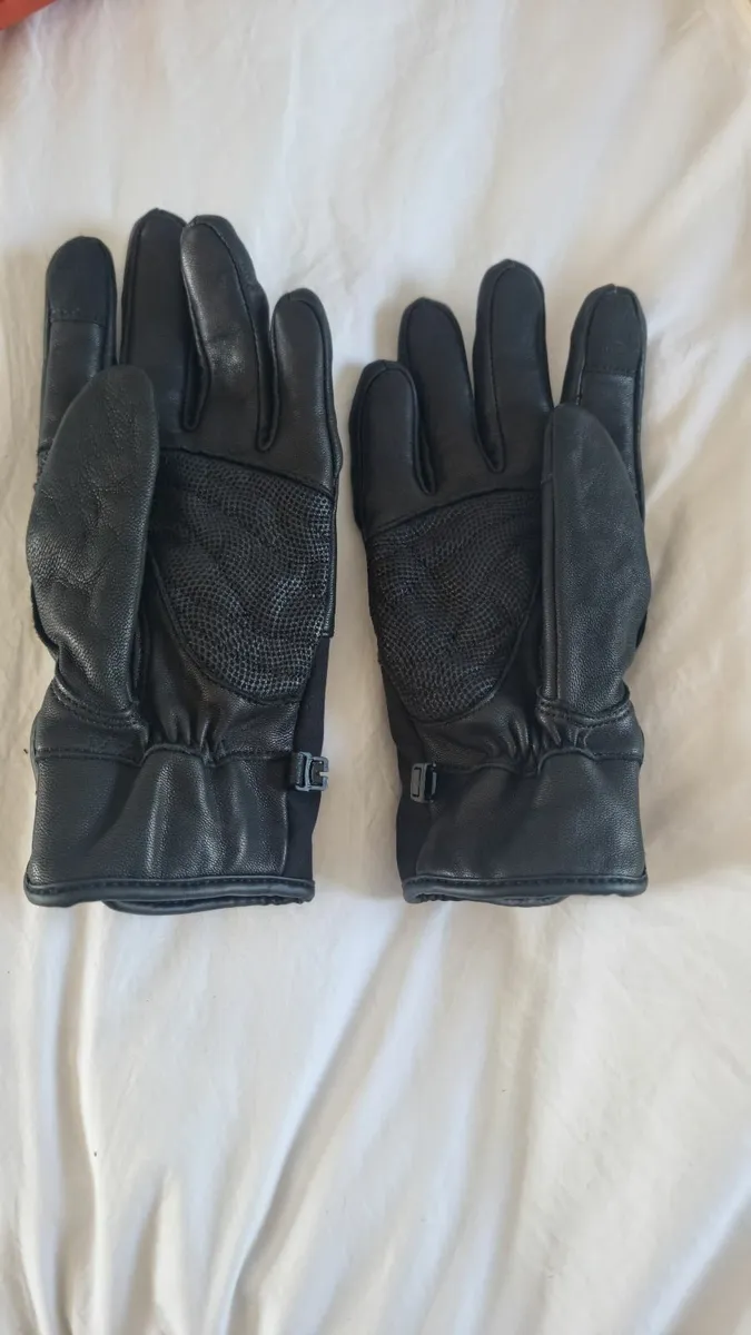 Waterproof gloves - Image 3