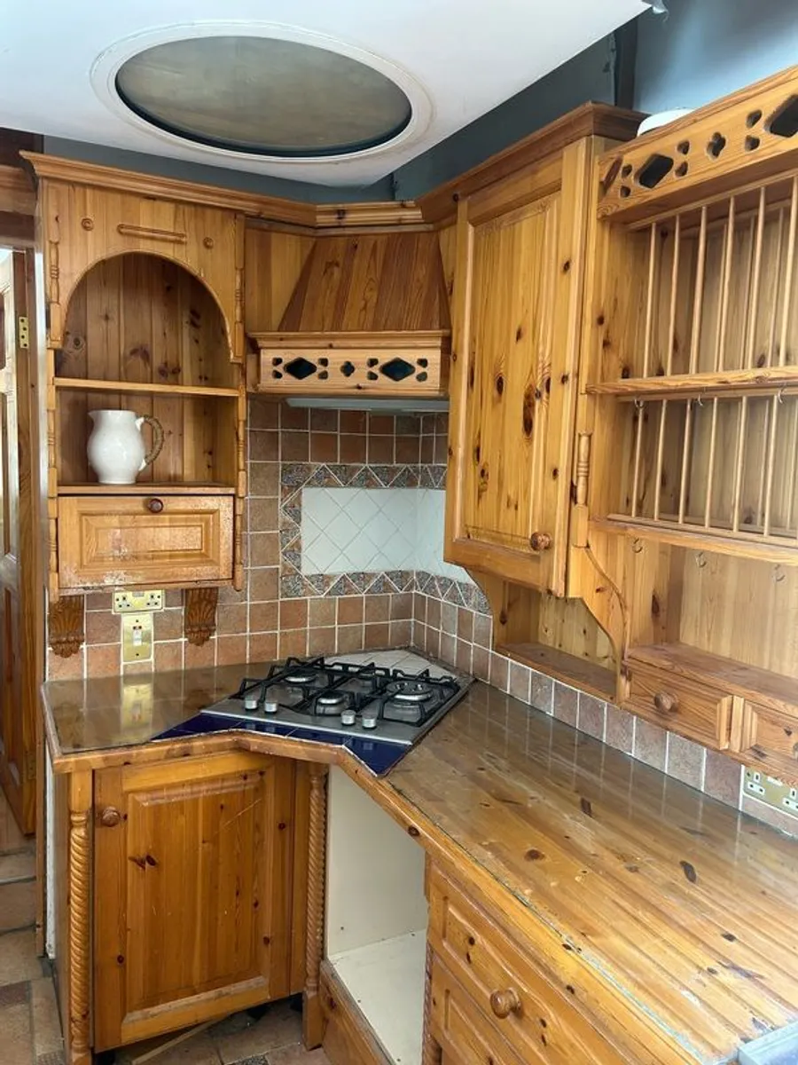 Country Kitchen - Image 4