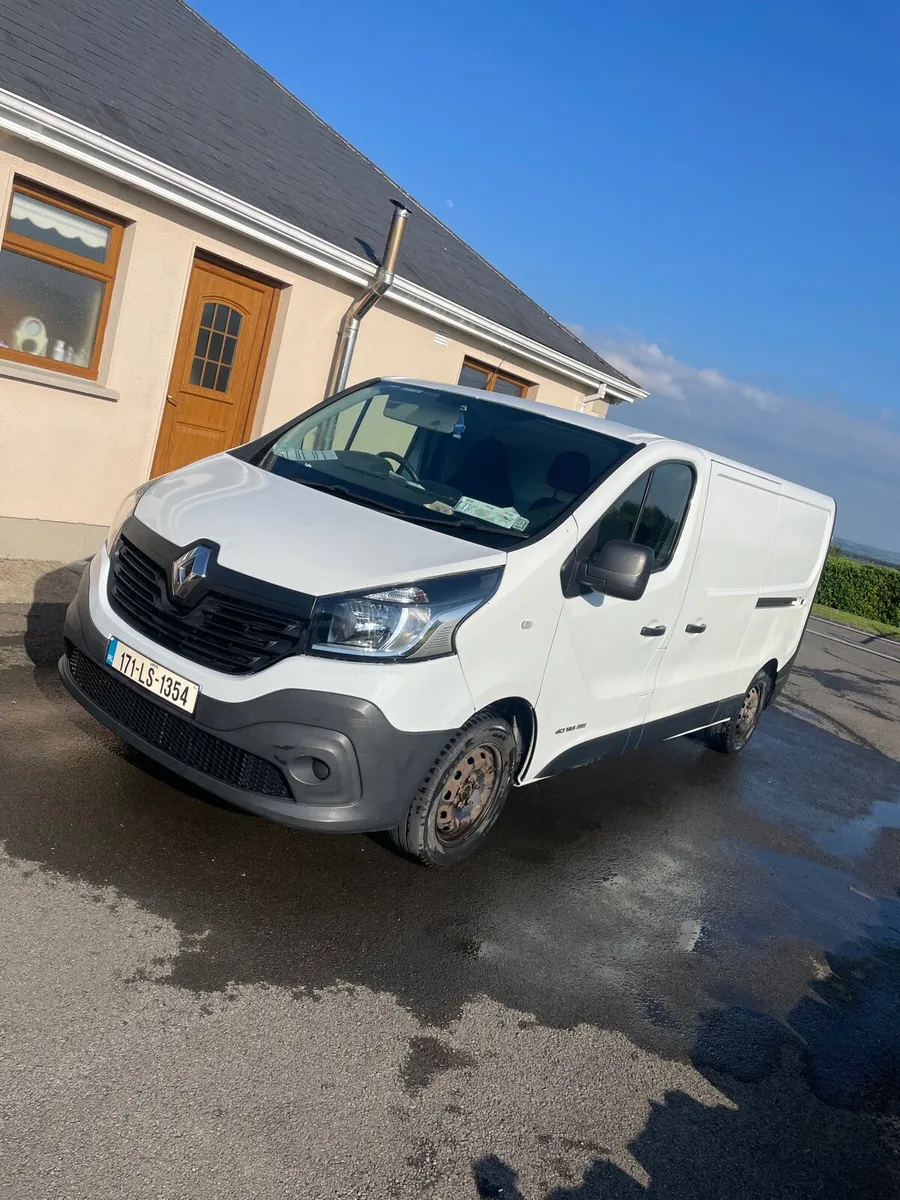 Renault Traffic - Image 1
