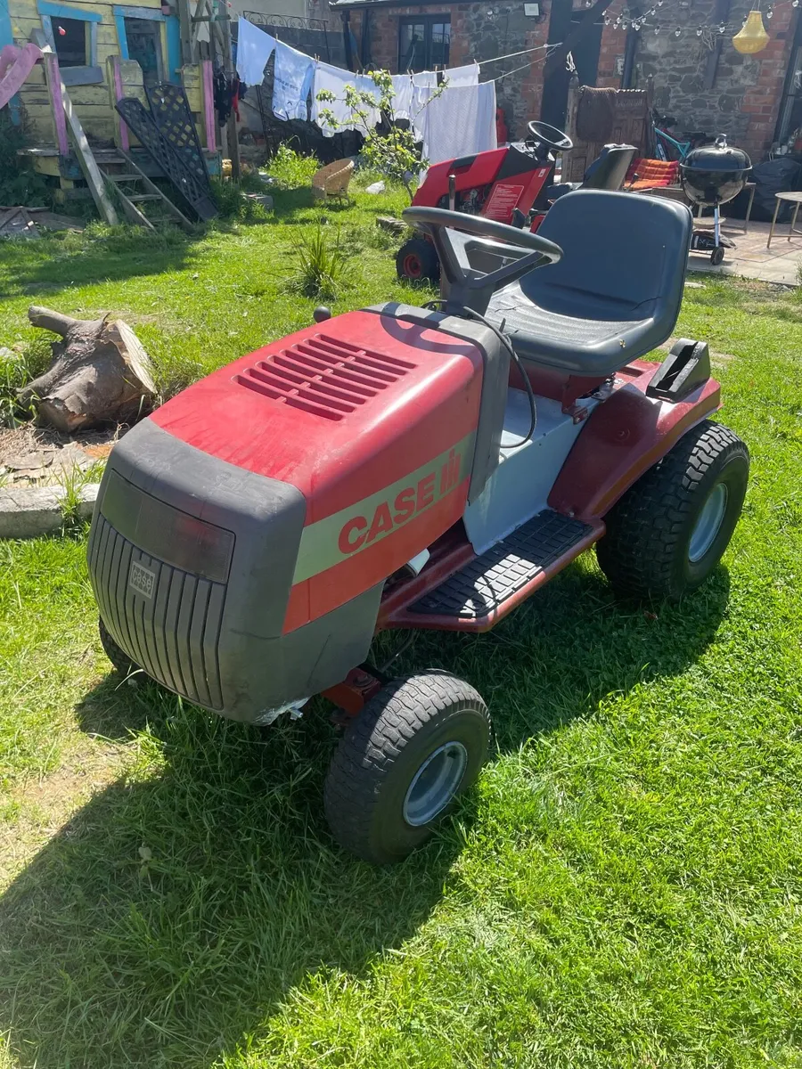 Ride on mower/ garden tractor - Image 1