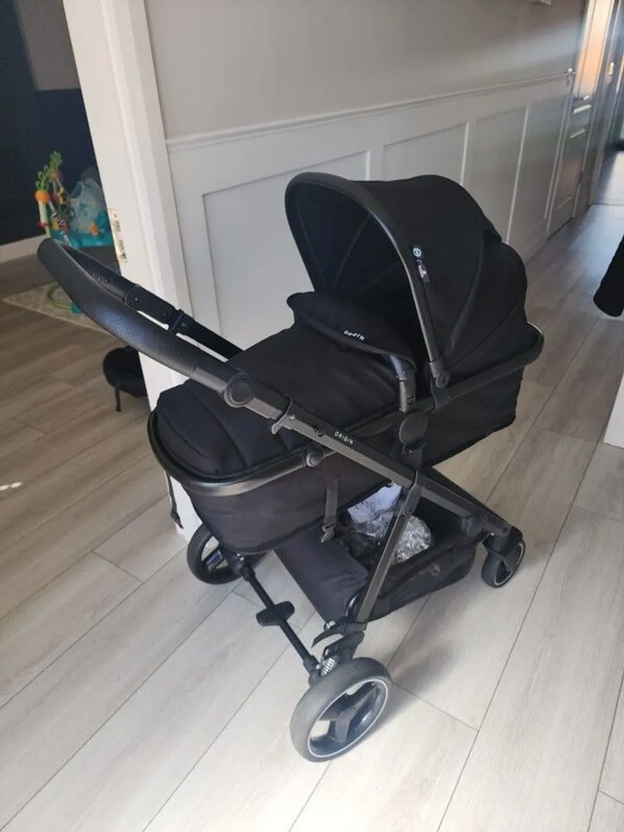 Origin travel system - Image 2