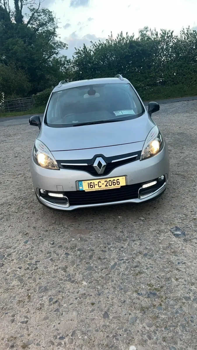 Renault Megane 2016 - Image 2