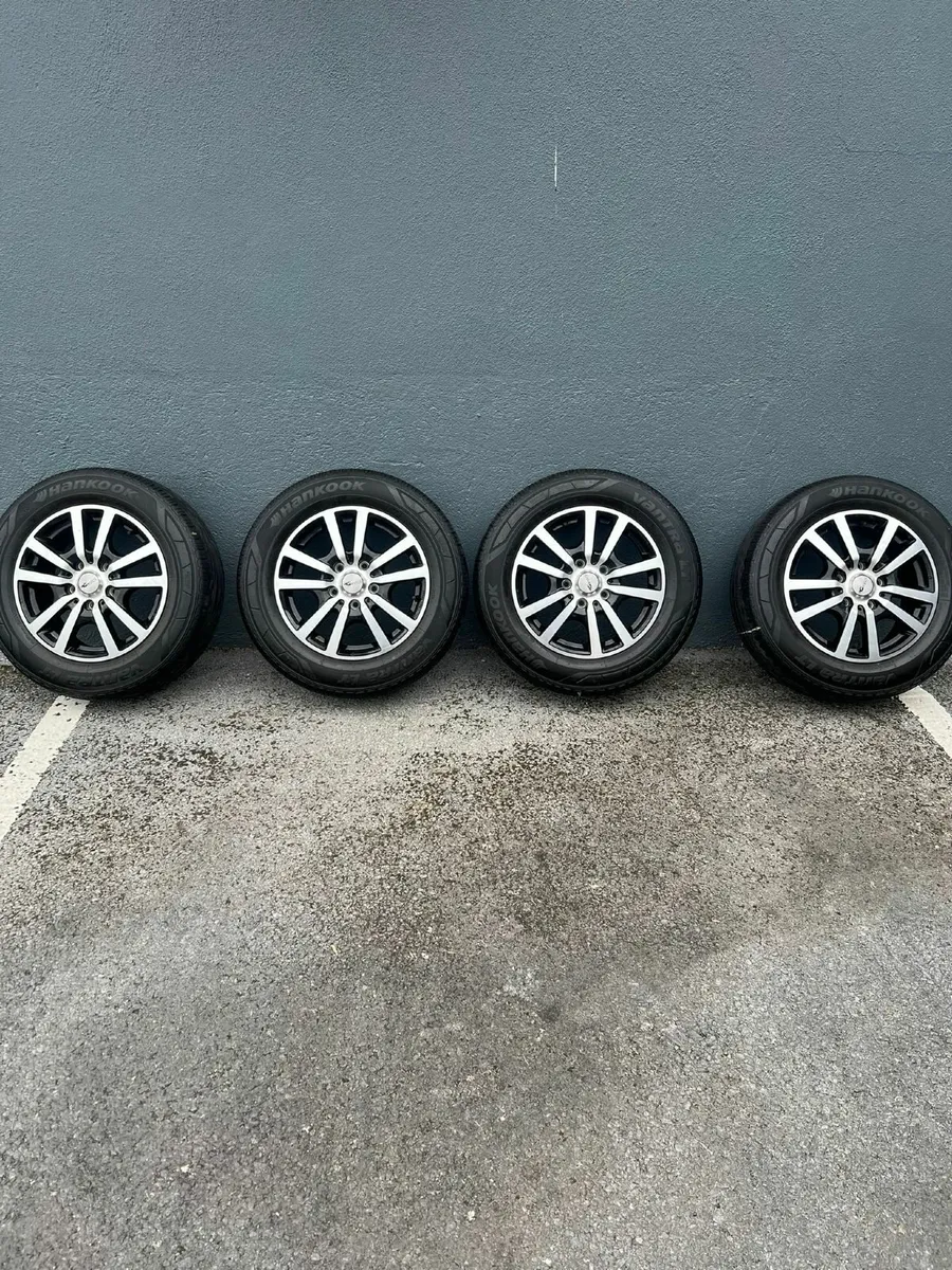 Alloy Wheel - Image 2