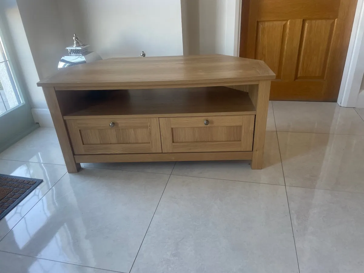 Solid Oak TV unit - Image 3