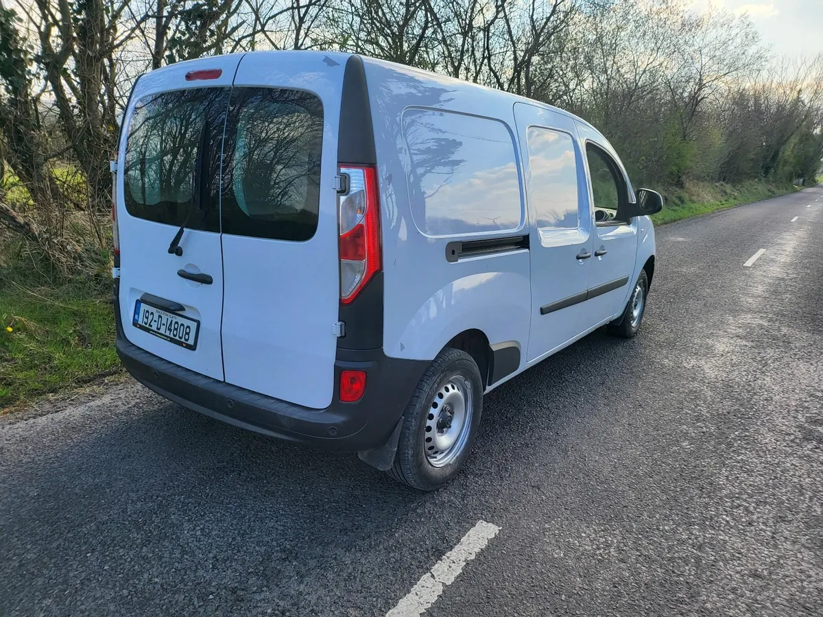 192 Renault Kangoo new cvrt 4/2026 lwb 2side door - Image 1