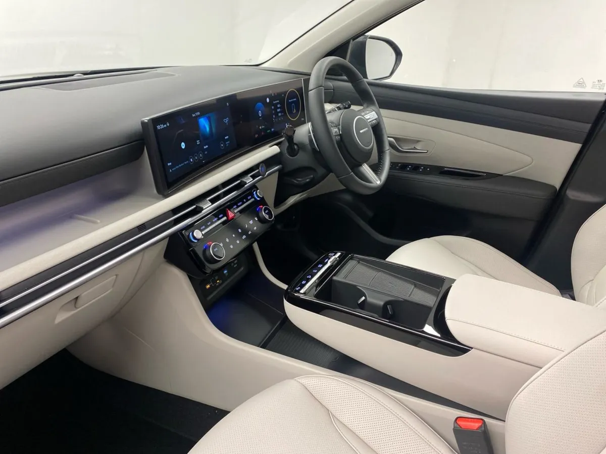 Hyundai Tucson Tucson FL 2WD Platinum Phev Auto - Image 3